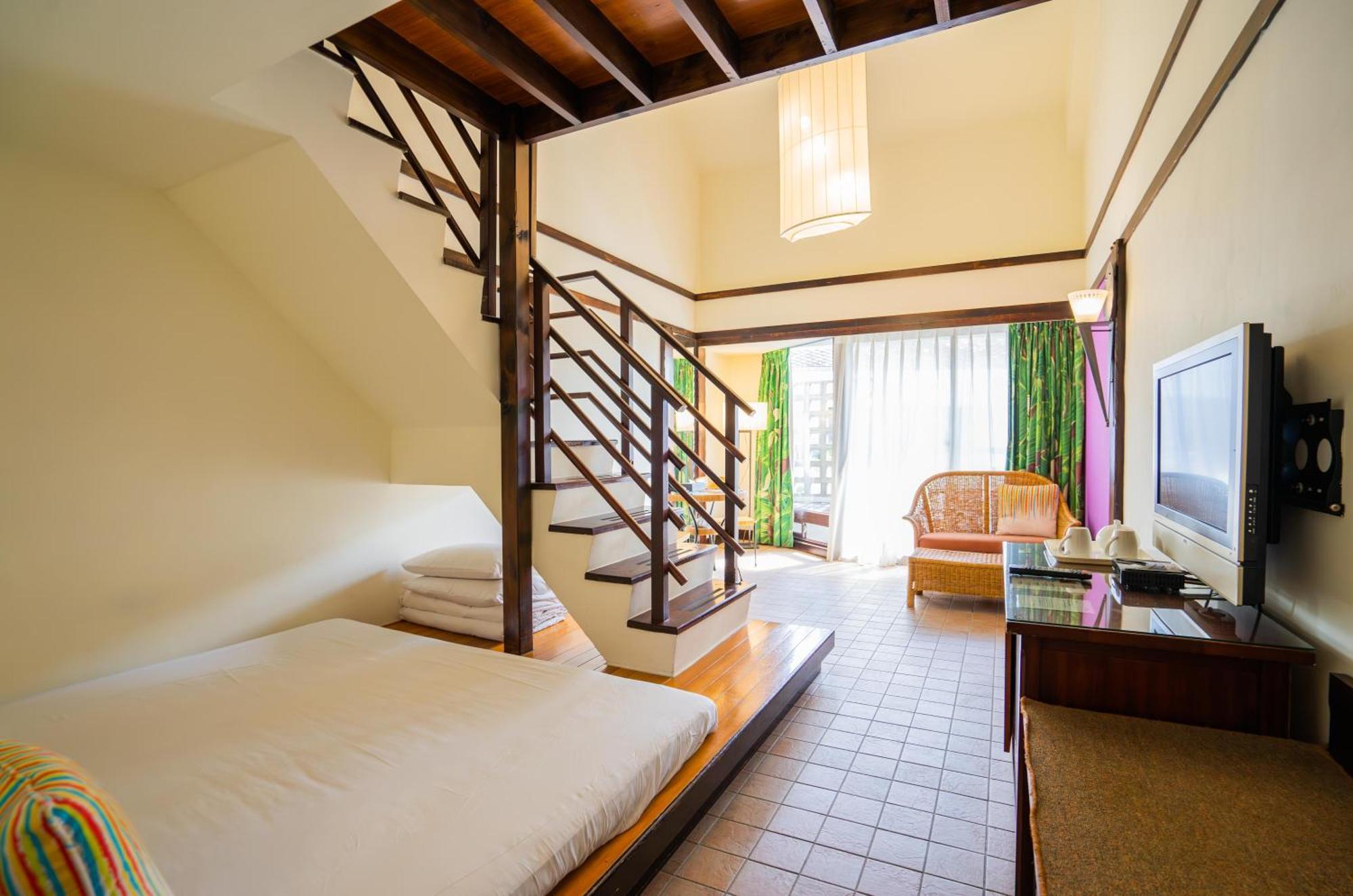 Yoho Beach Resort Kenting Hengchun Old Town Zewnętrze zdjęcie A room at the hotel